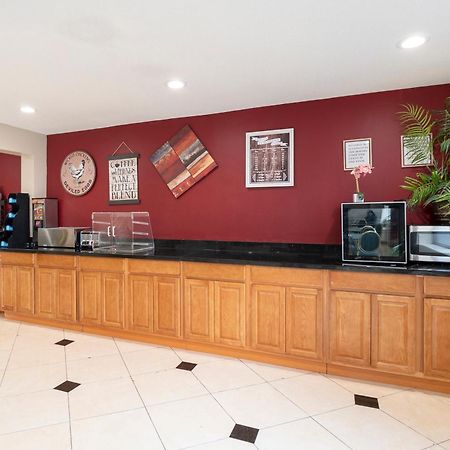 Oyo Townhouse Houston Airport North Hotell Eksteriør bilde