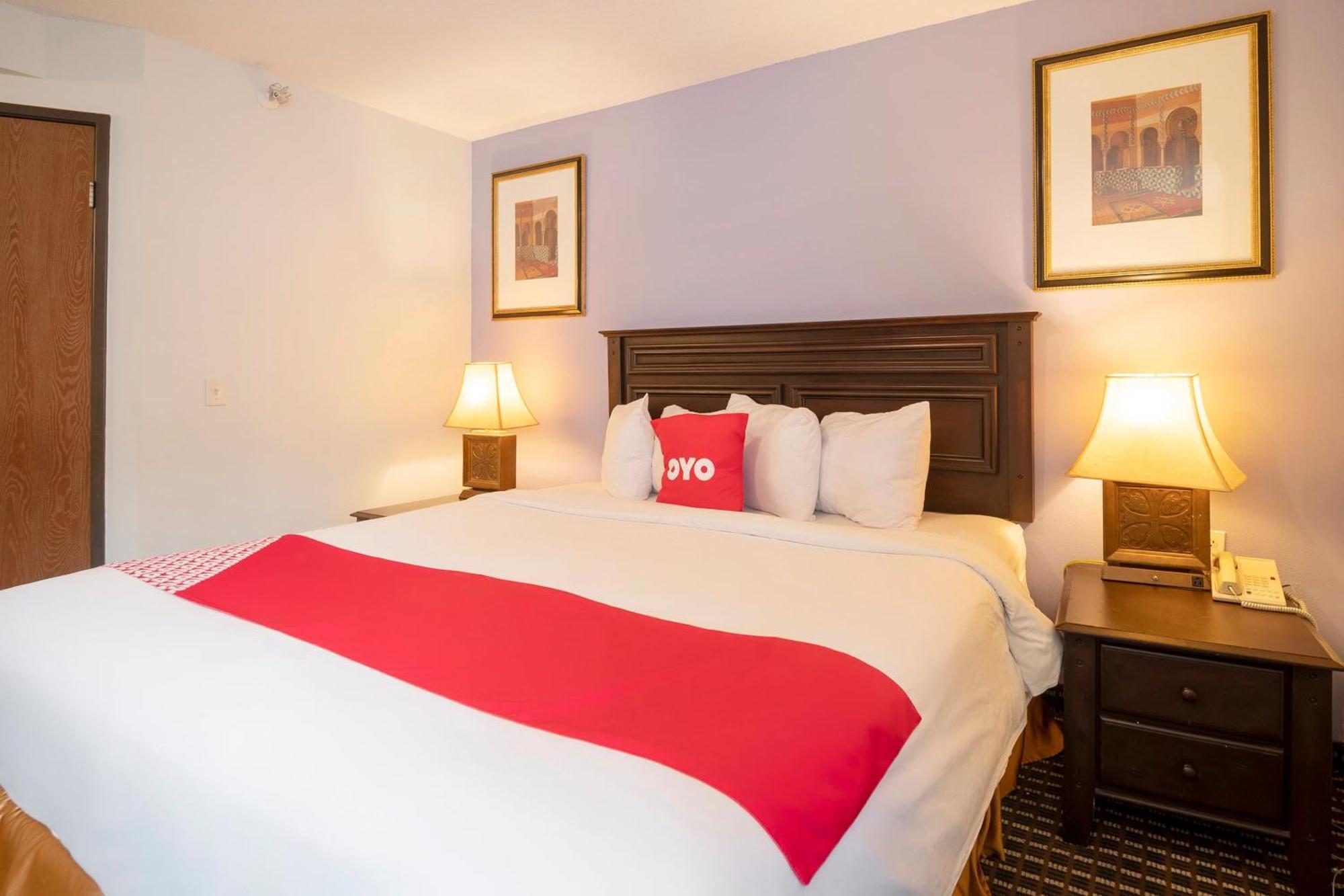 Oyo Townhouse Houston Airport North Hotell Eksteriør bilde