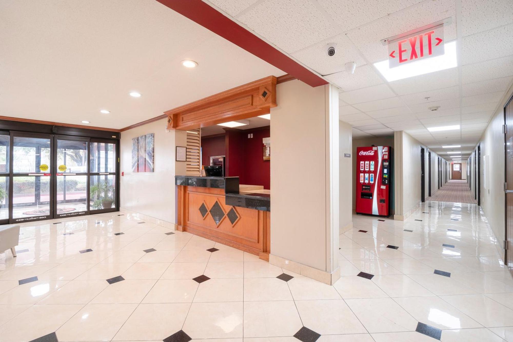 Oyo Townhouse Houston Airport North Hotell Eksteriør bilde