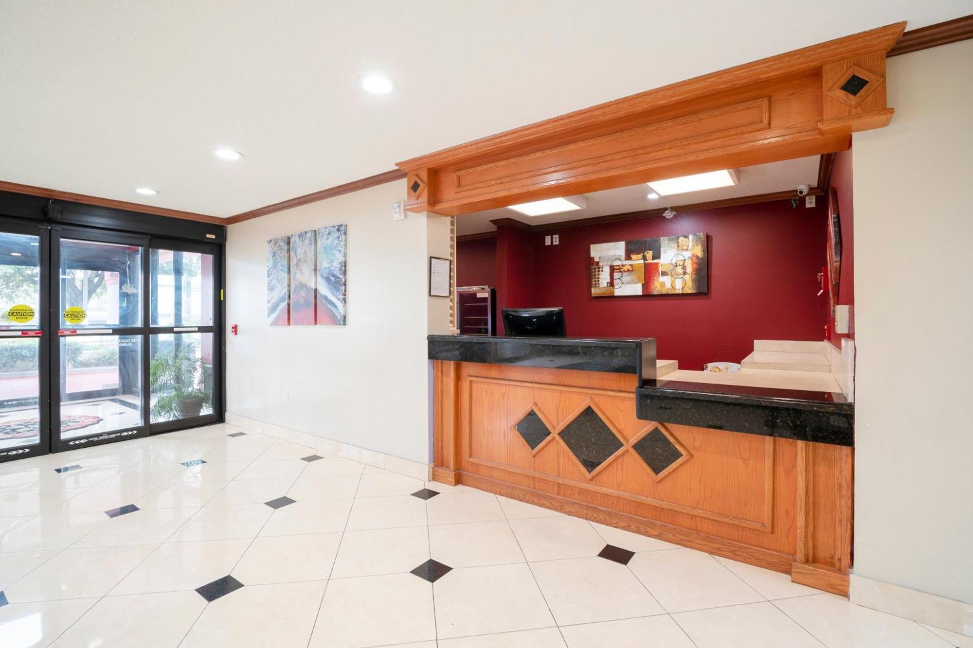 Oyo Townhouse Houston Airport North Hotell Eksteriør bilde
