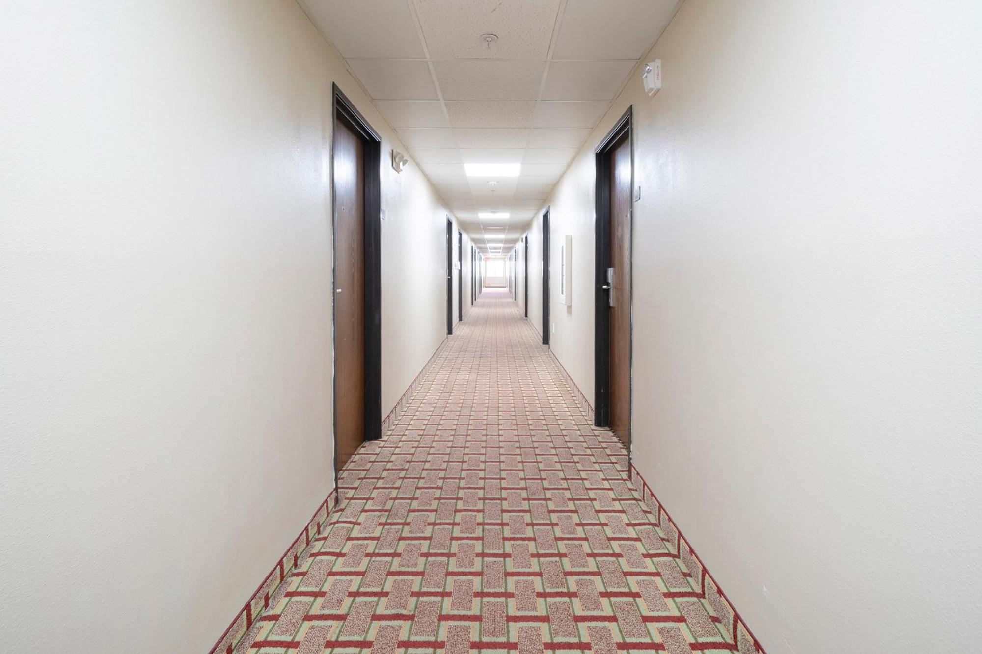 Oyo Townhouse Houston Airport North Hotell Eksteriør bilde